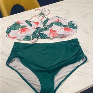NWOT BIKINI SIZE XL bottom and size L top
